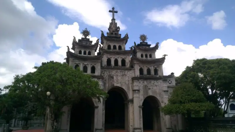 Phát Diệm Cathedral – Nam Định