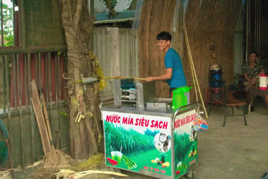 Nước Mía – Sugar Cane Juice