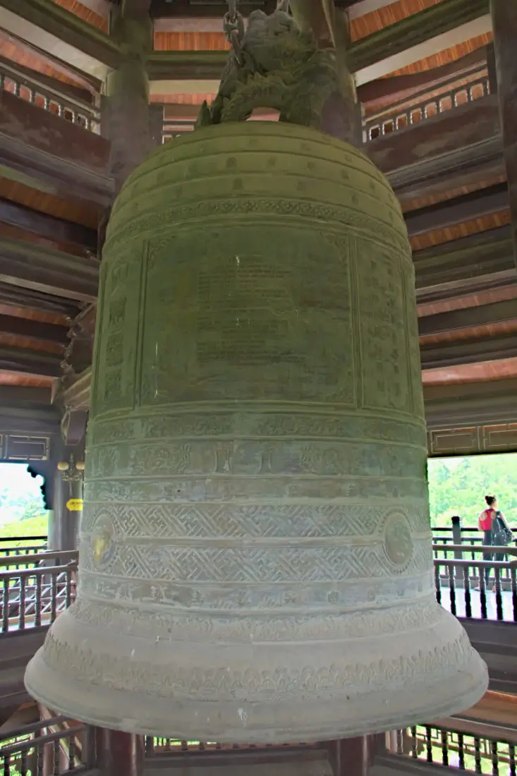 36 tonne bronze bell at Bai Dinh, Ninh Binh