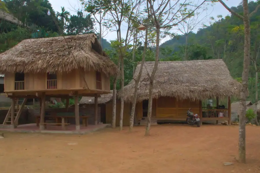 A wooden homestay hut at Ban Hieu Village in Pu Luong Nature Reserve, Vietnam
