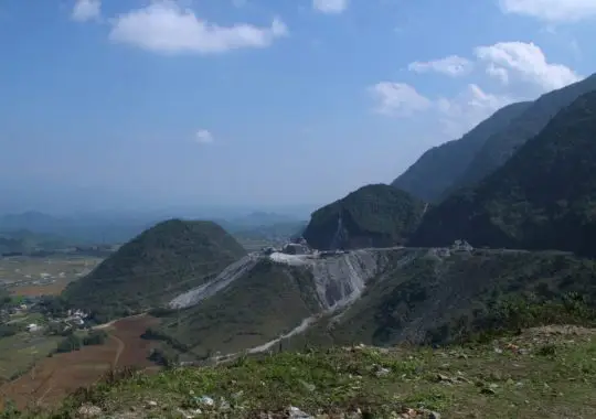 Thung Khe Mountain Pass – Hòa Bình